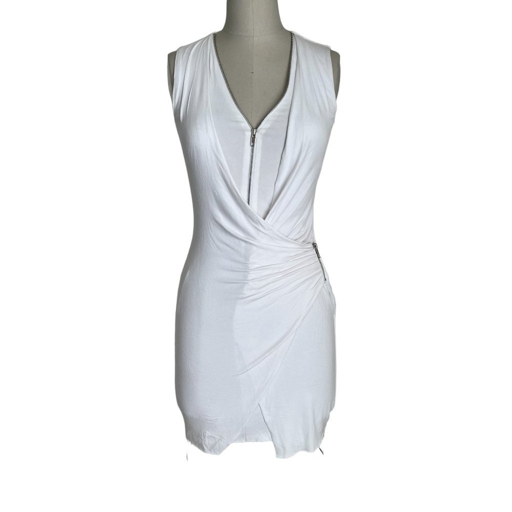 Bailey 44 sleeveless front zip ruched knit dress